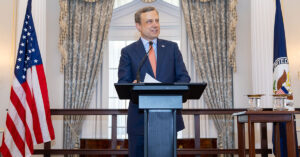 Eric-Meyer-Succeeds-Julie-Chung-as-New-US-Ambassador-to-Sri-Lanka